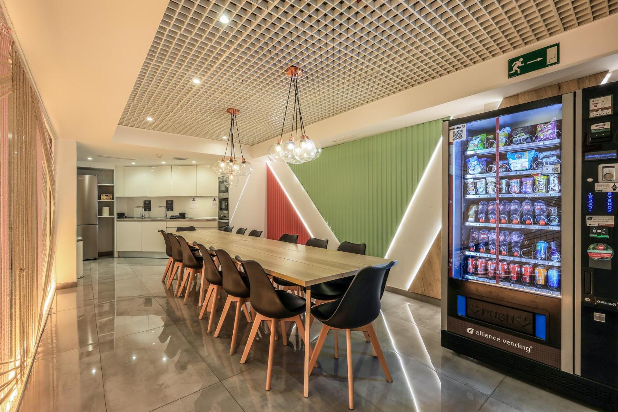 Amazinn Places Blasco De Garay 113 มาดริด ภายนอก รูปภาพ